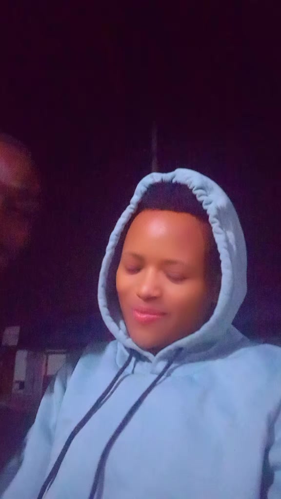 @Cute girl 🌺🕊️