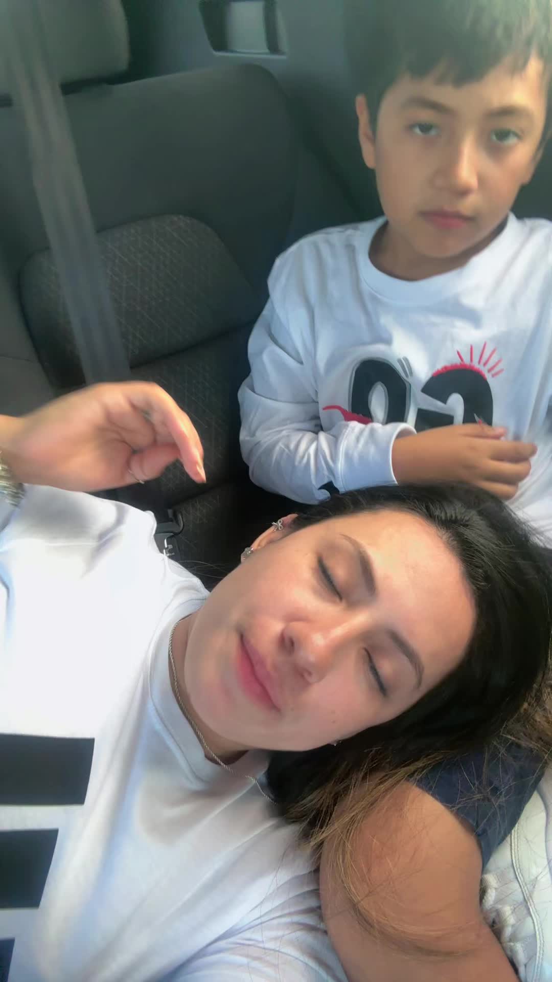 @Alejandra Castro ✨