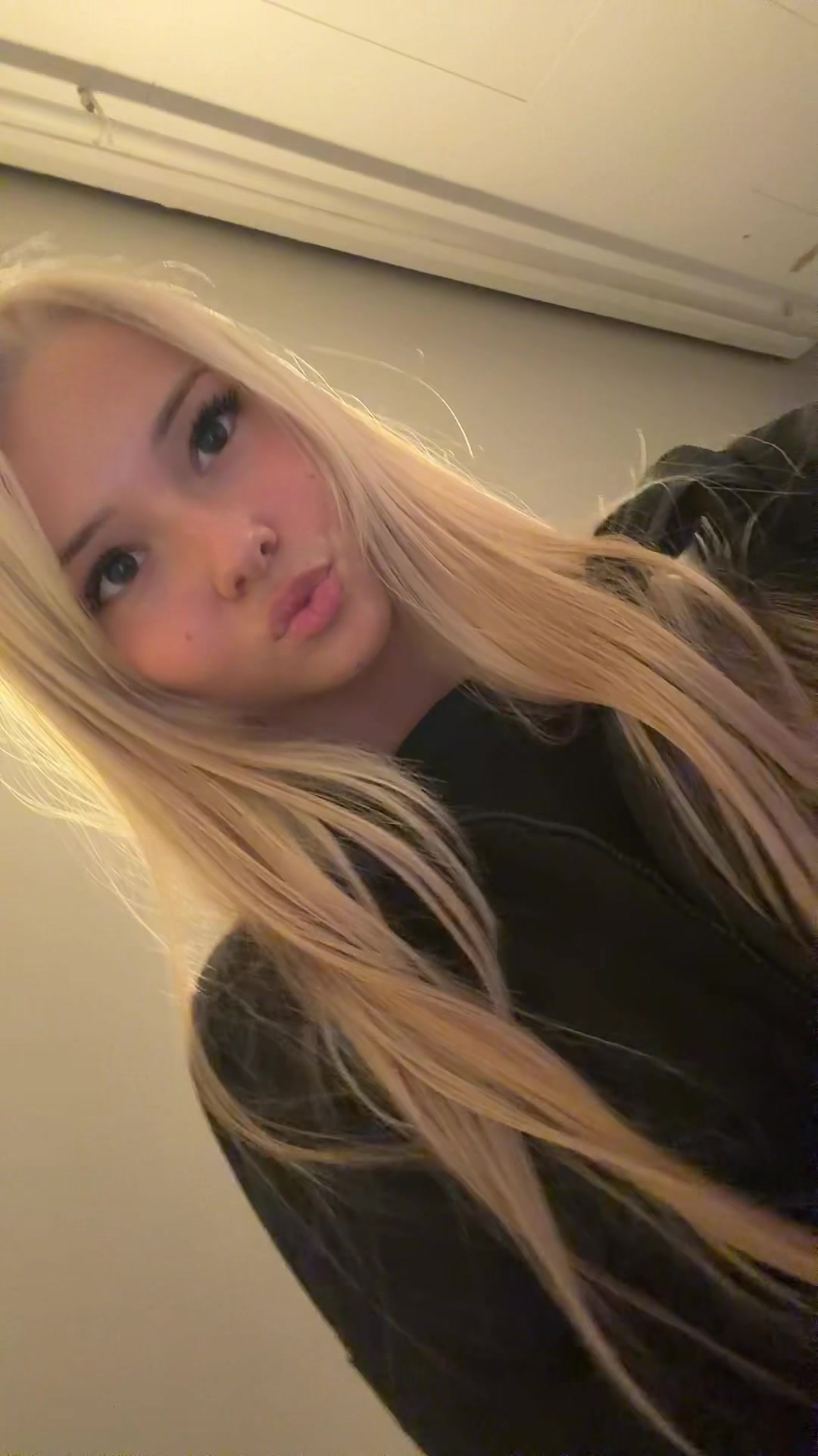 @Славяна ♡