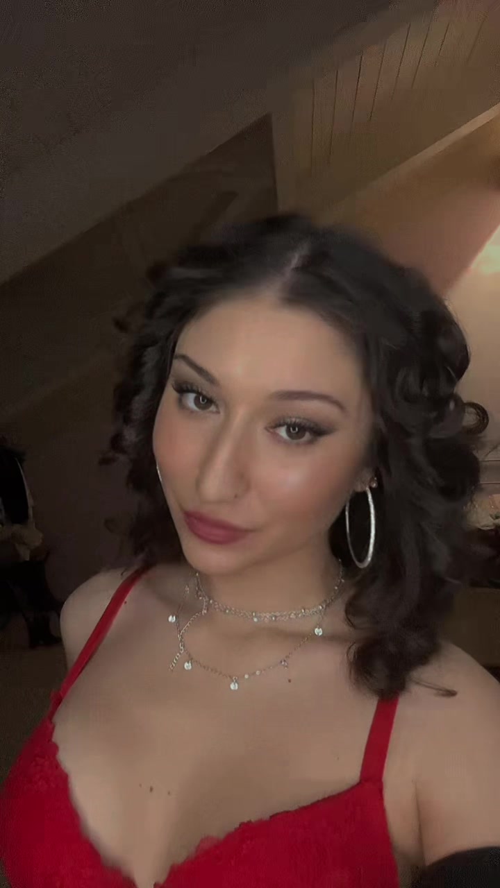 @_Sara_