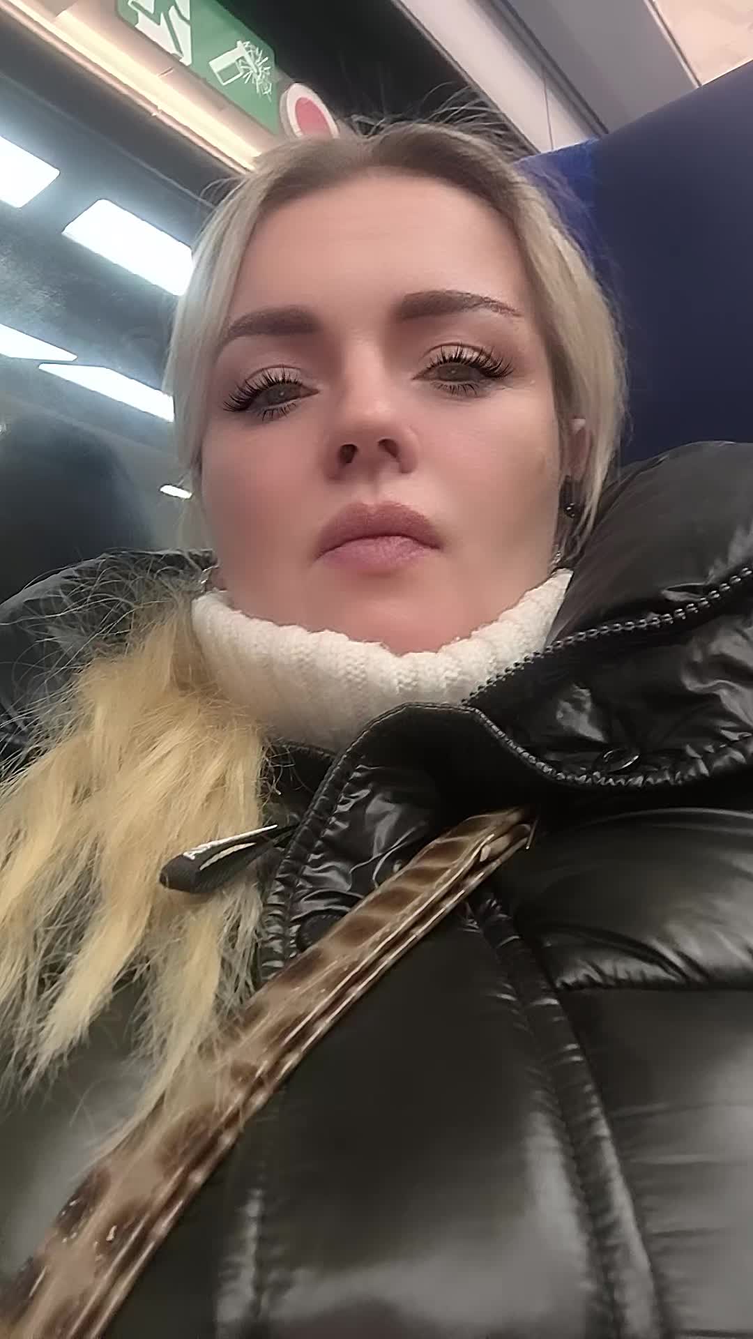 @lara_lara_V