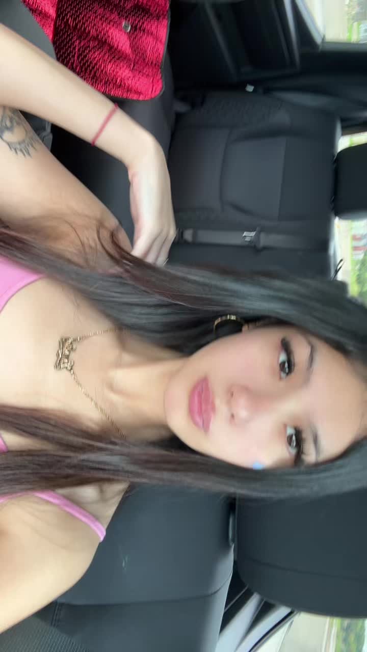 @leslie <33