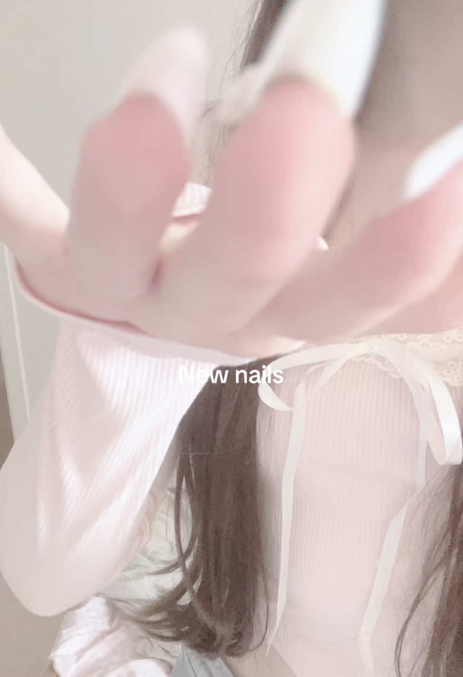 @Emi ⋆. 𐙚 ˚