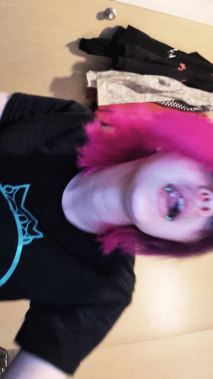 @𝕲𝖍𝖔𝖚𝖑𝖘𝖔𝖓