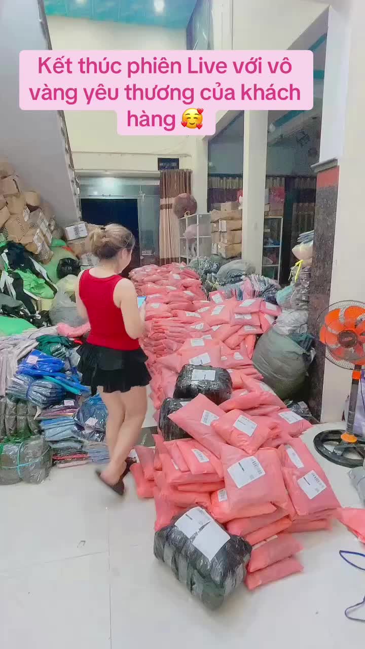 @L&ecirc; Minh Nguyệt moon shop