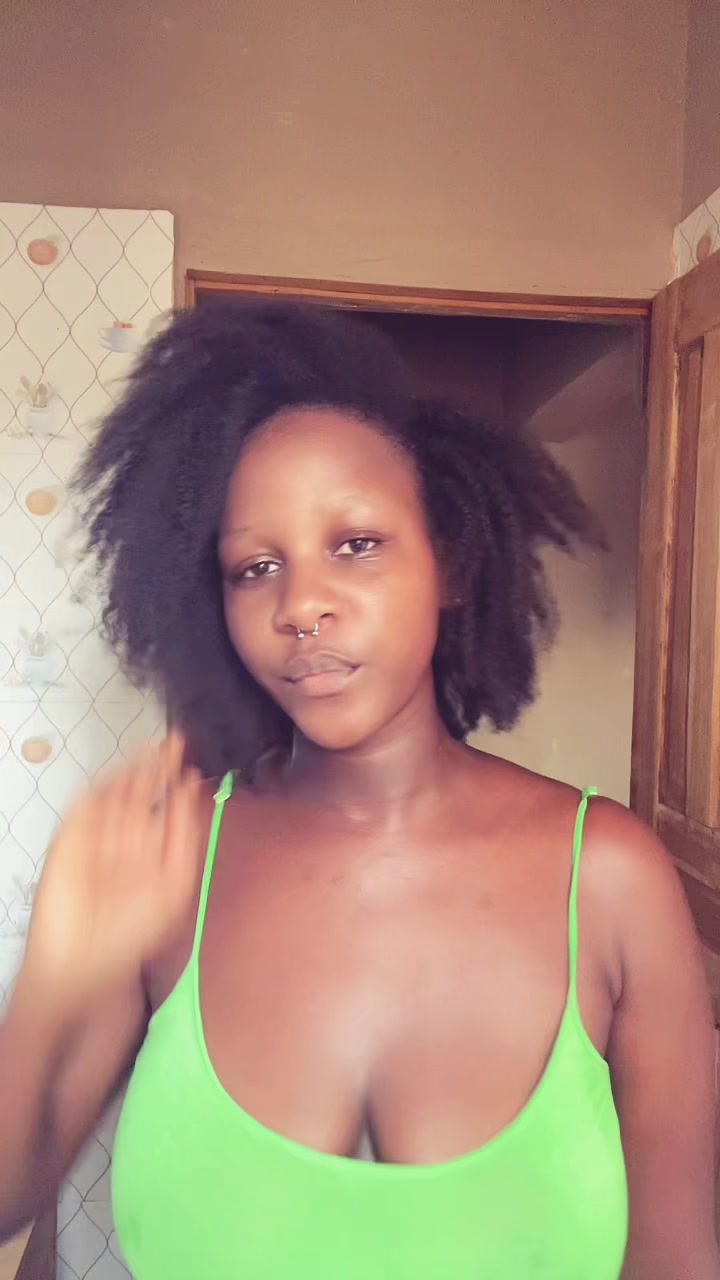 @ur.fav.yt.girl