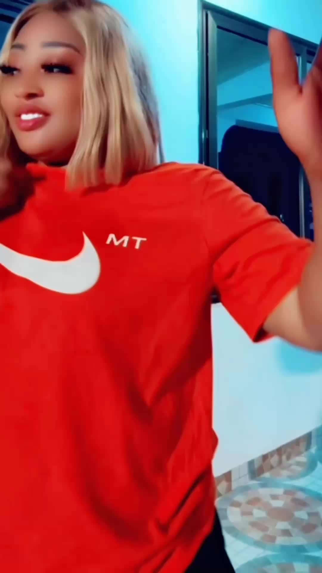 @Sally Maatan Anabi 🇨🇦 🇬🇭