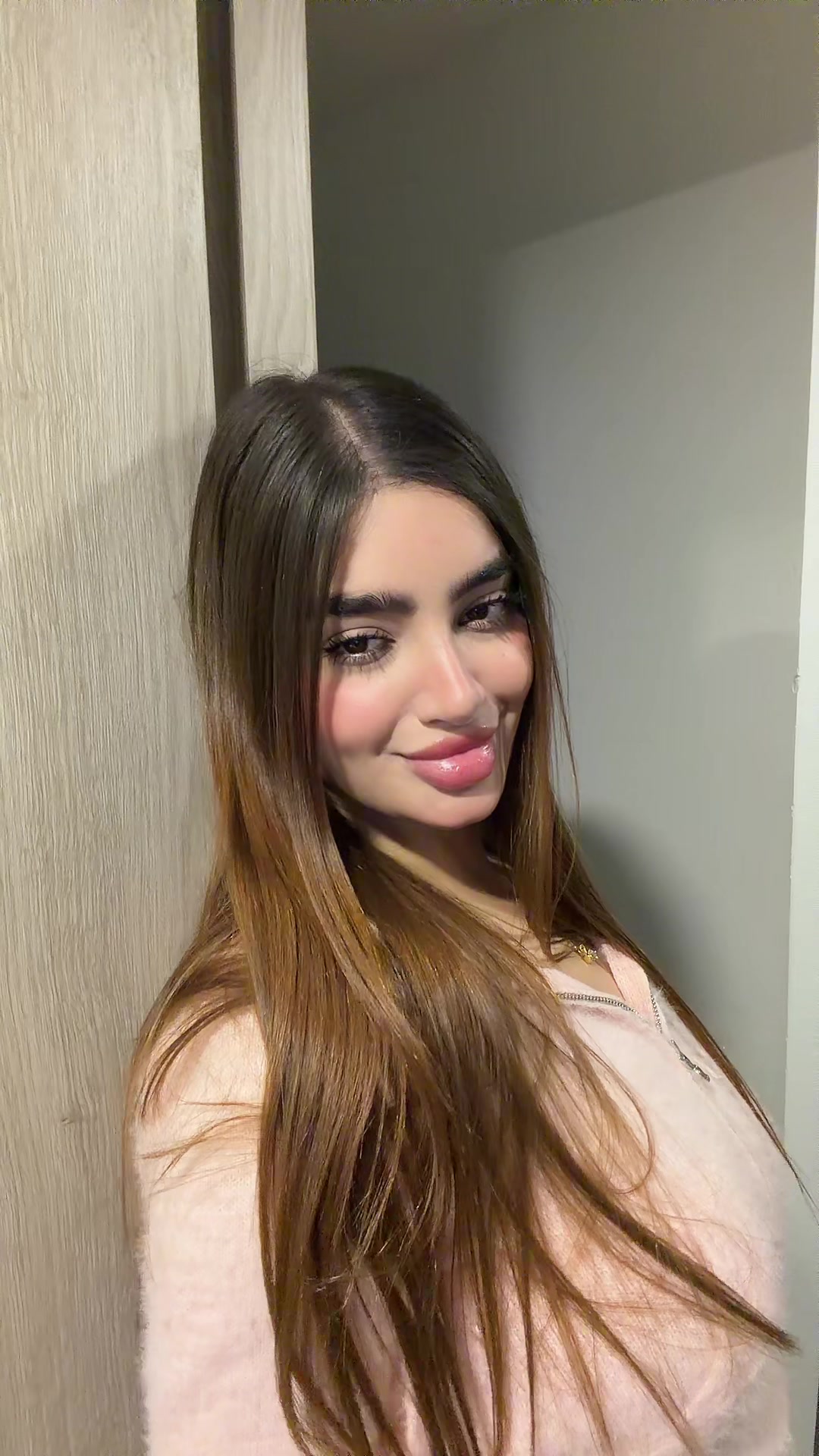 @Laura sahar
