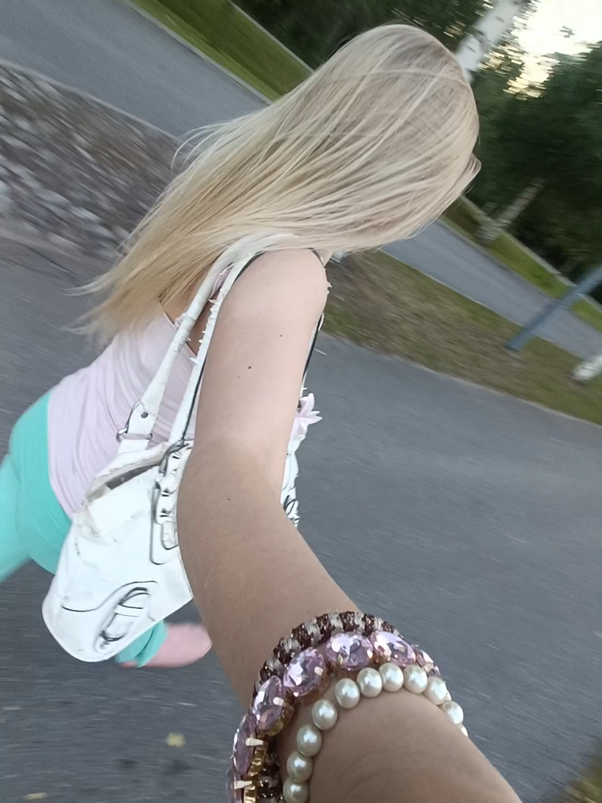 @♡helmi♡