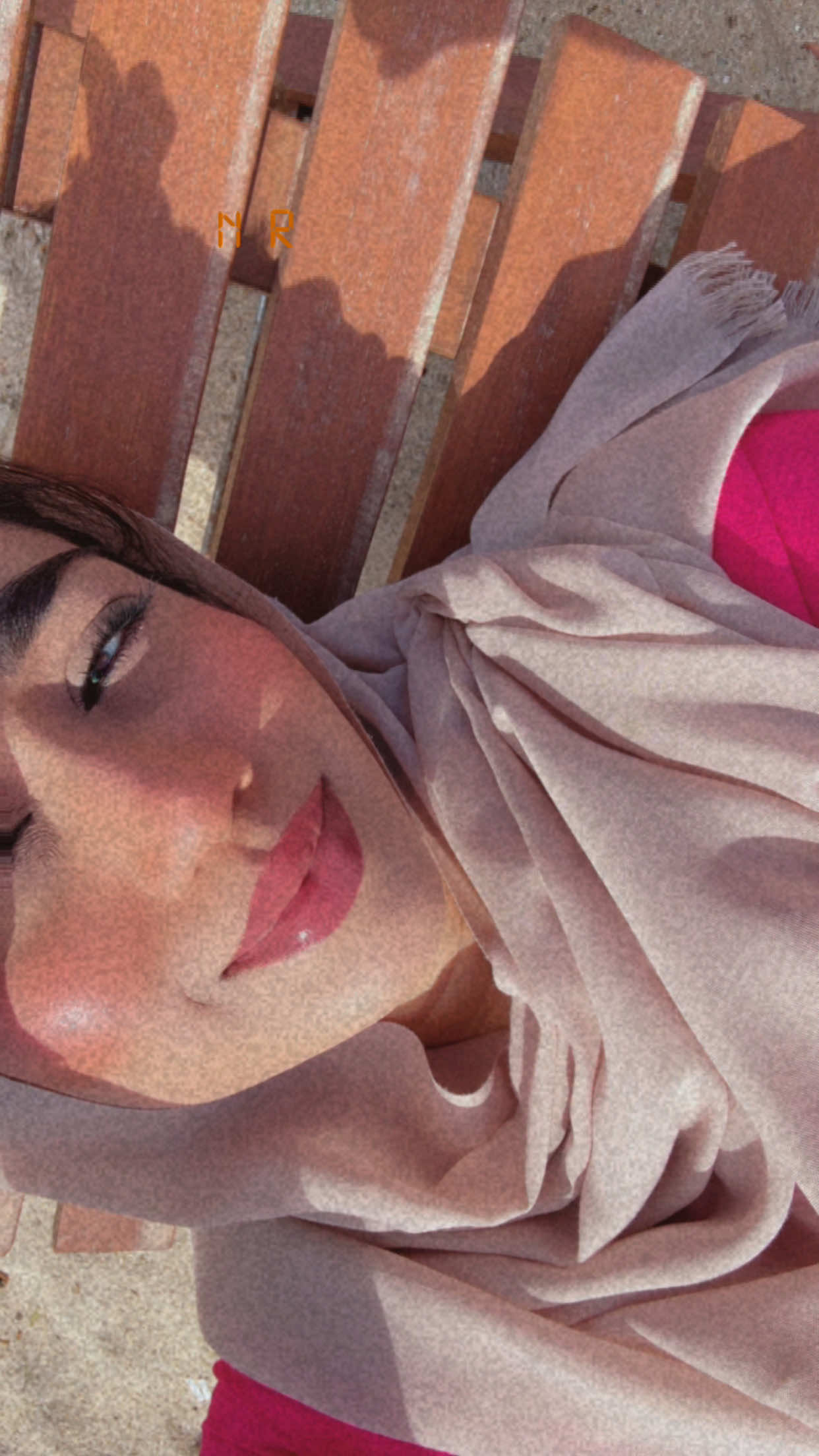 @ن