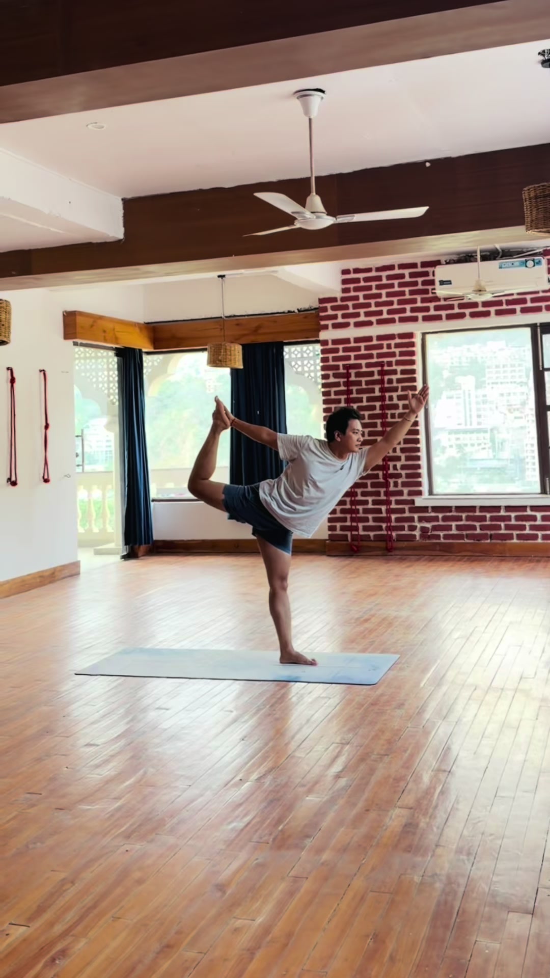 @Yoga With ဆရာ Thurein 🧘&zwj;♂️