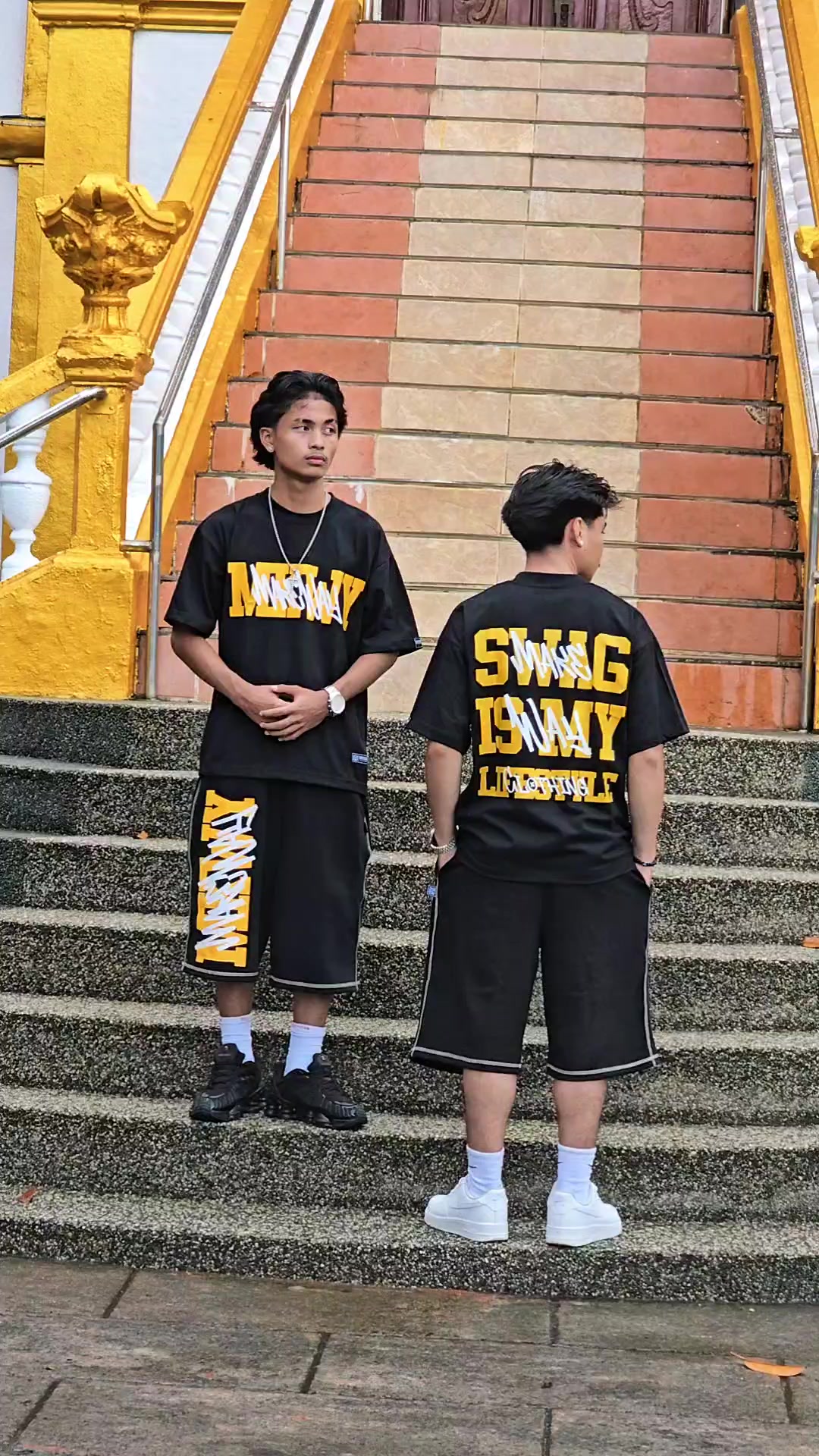 @Make Way Clothing