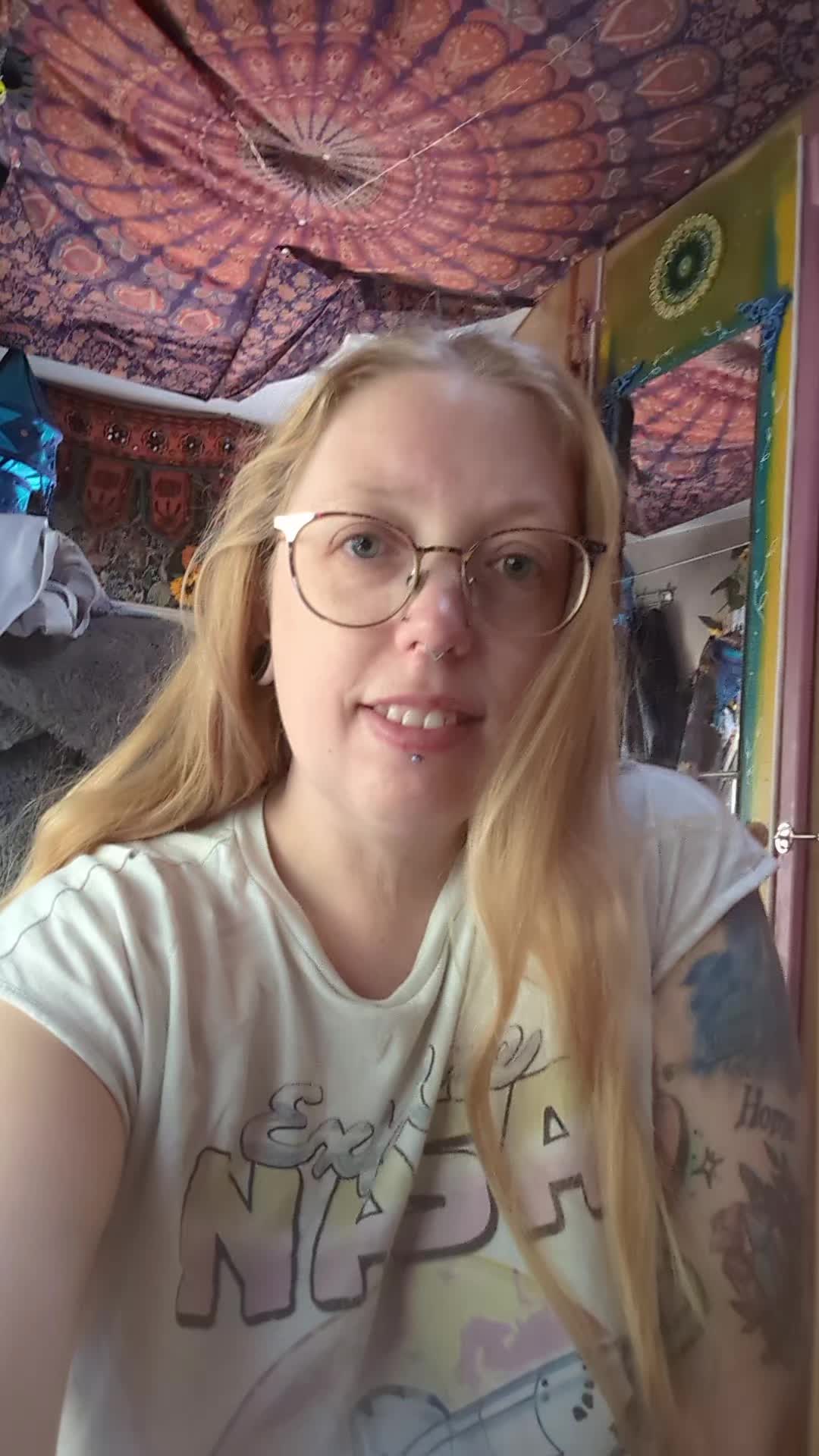 @Laura