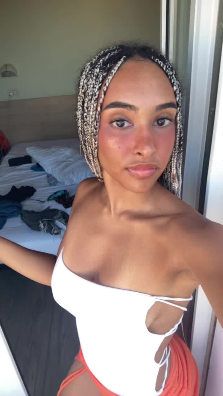 @mia