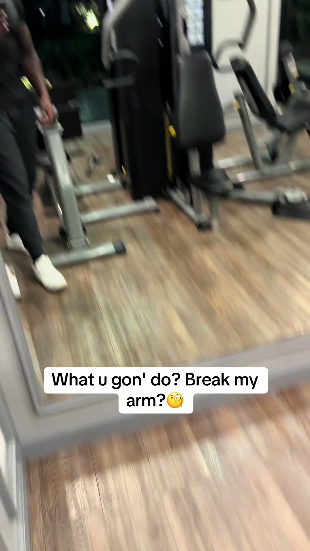 @Mou🦍
