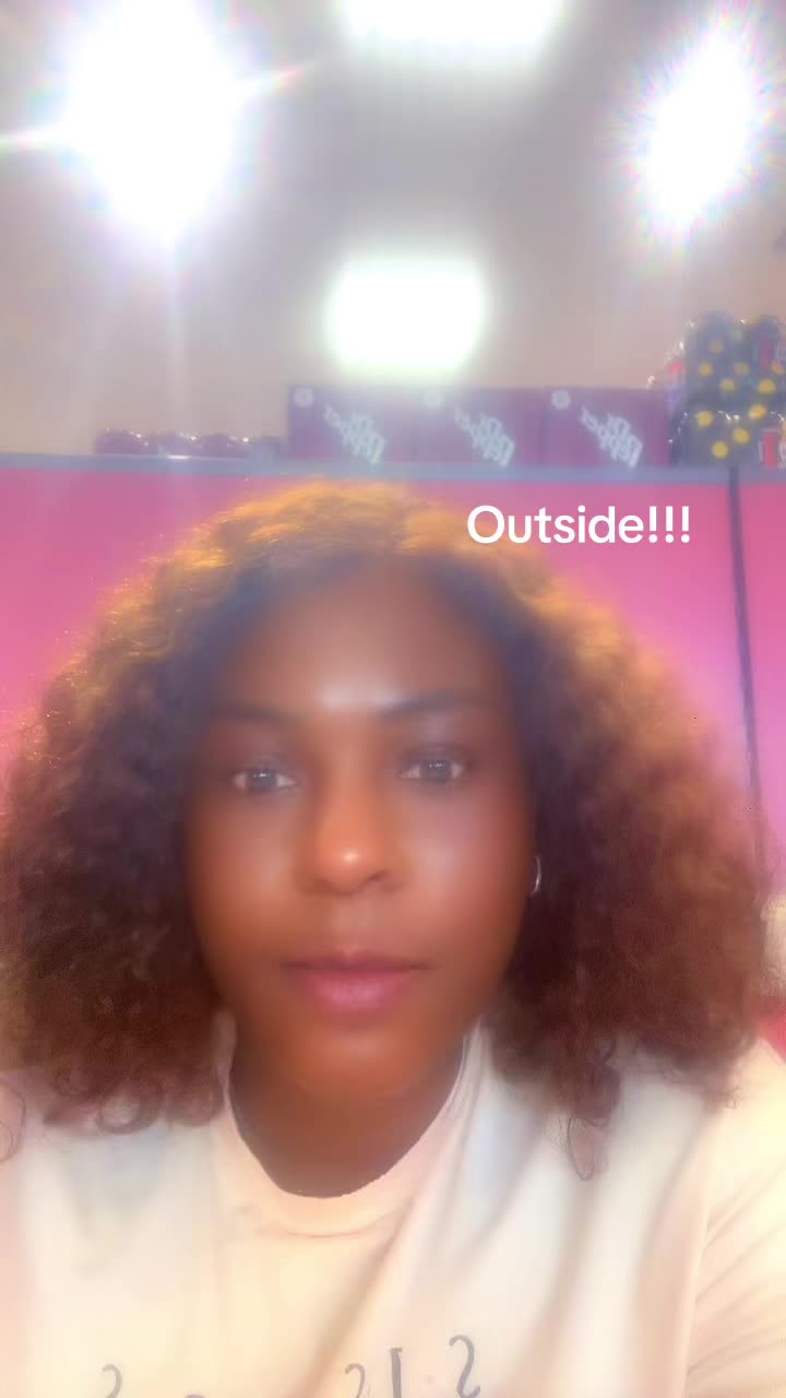 @Ozi🇬🇧🇳🇬