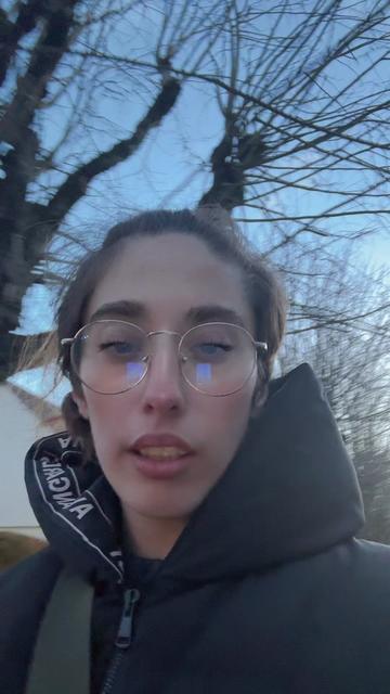 @anais
