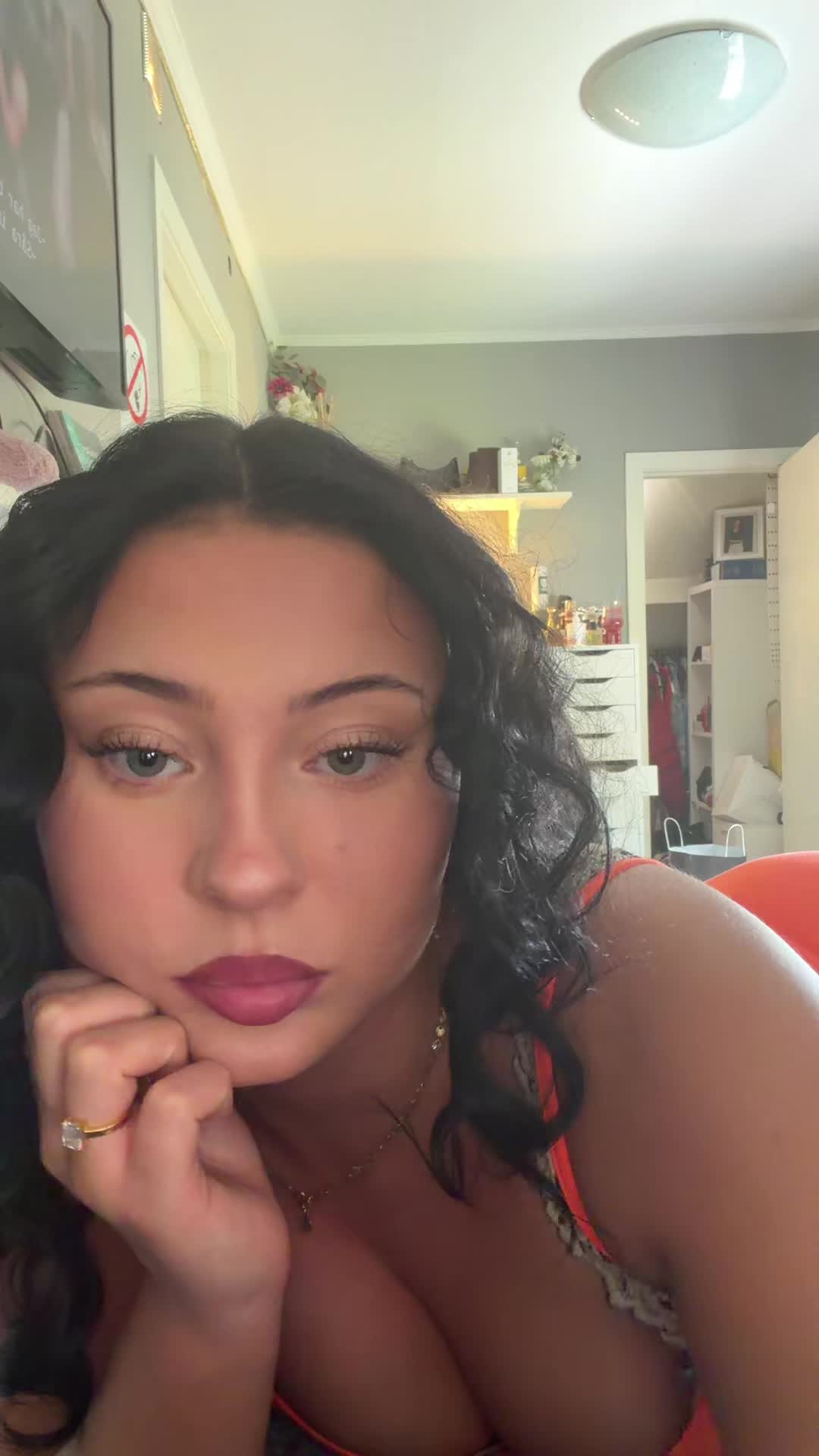 @Swedishciara on ig ✨