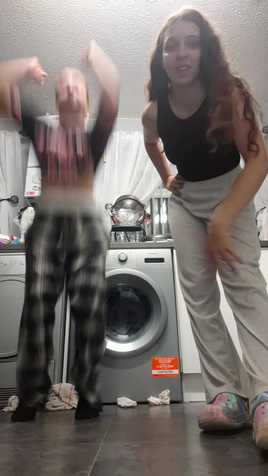 @lay & Nik