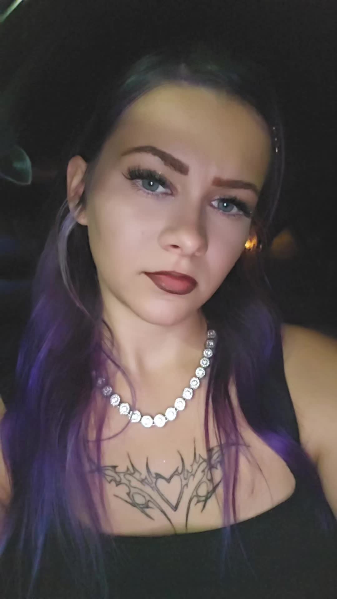 @💜Adelina💜