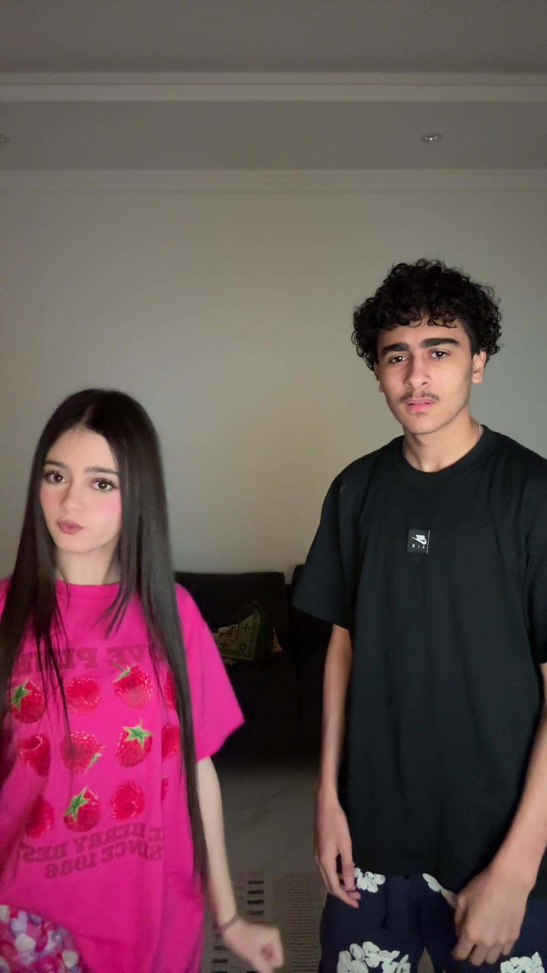 @𝐀𝐝𝐡𝐚𝐦𝐲𝐲