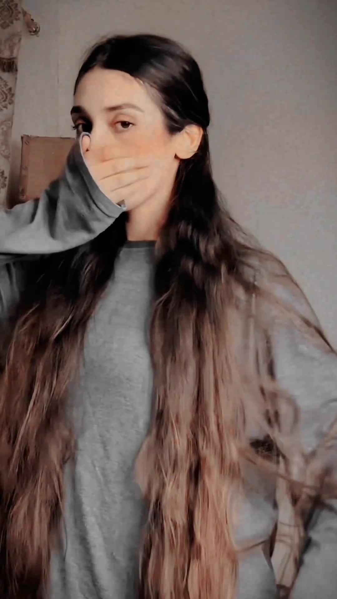 @🦋⍣⃝𝘼𝙔𝙀𝙎𝙃𝘼๛👑