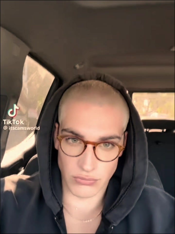 @CamsStinkyNation (Tracy)