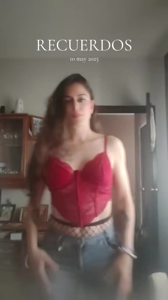 @Cynthia 🖤5🖤