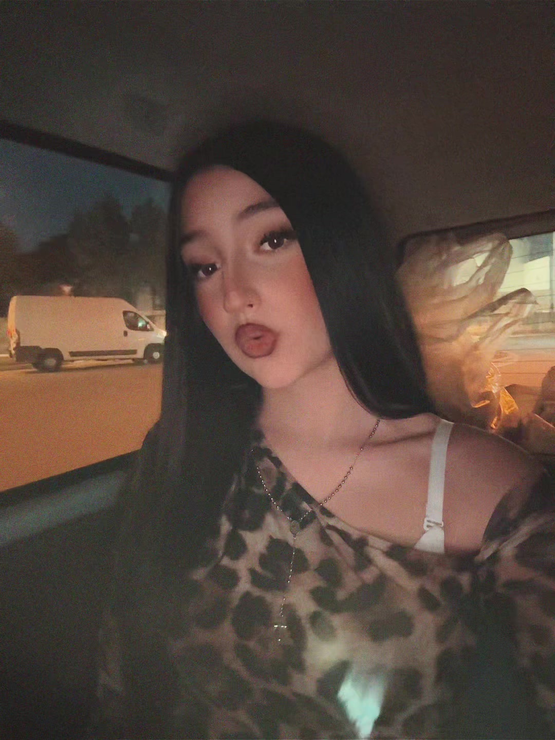 @𝑬𝒗𝒂👩🏽&zwj;🦱