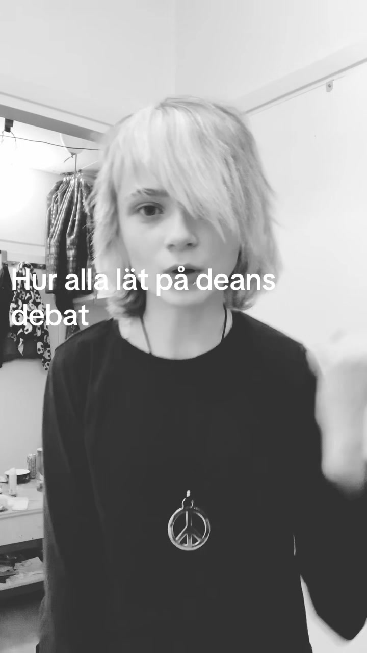 @det kommunistiska sp&ouml;ket ☭