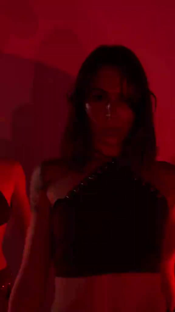 @Pussy Land