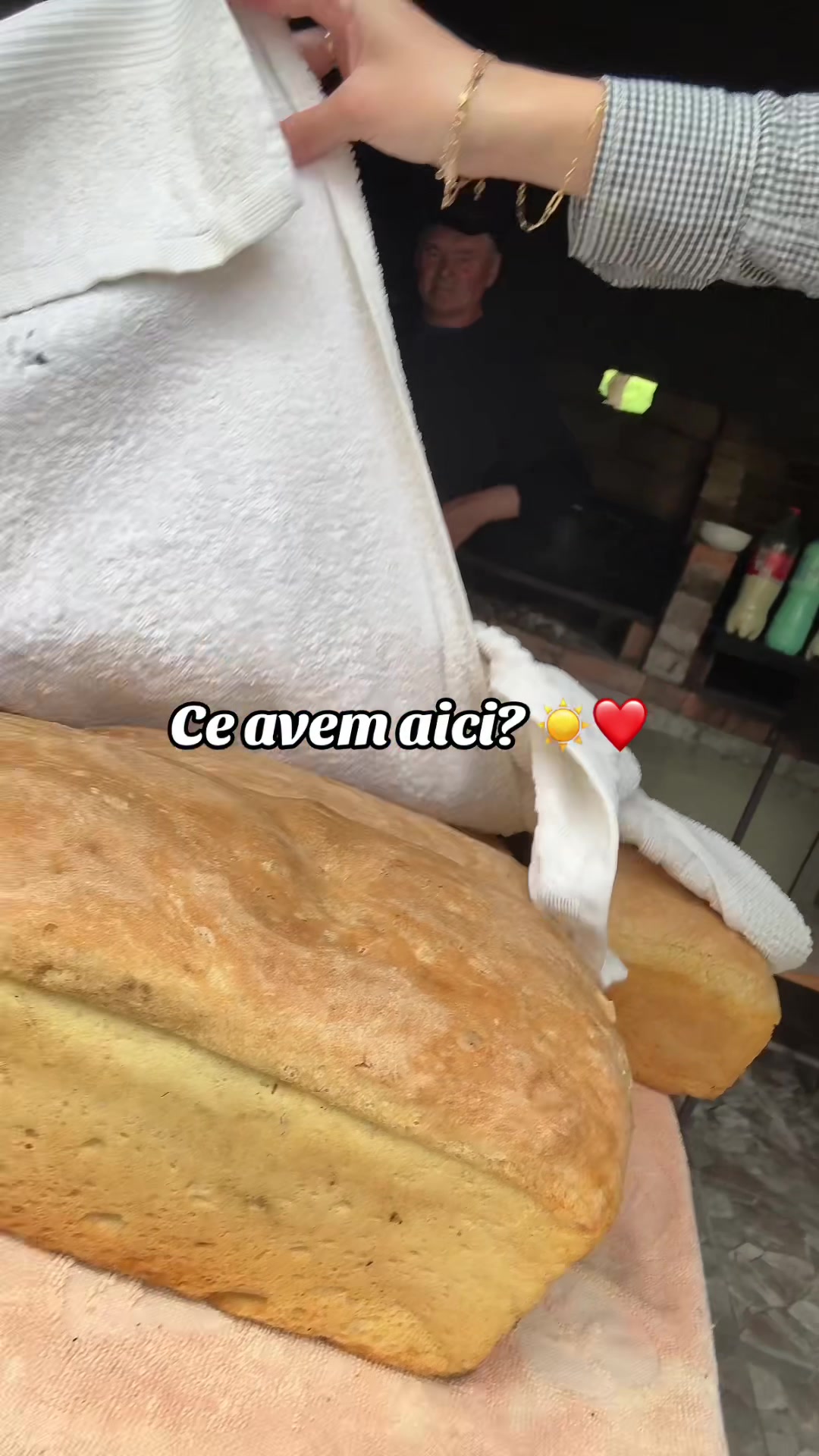 @Elena Abrihan