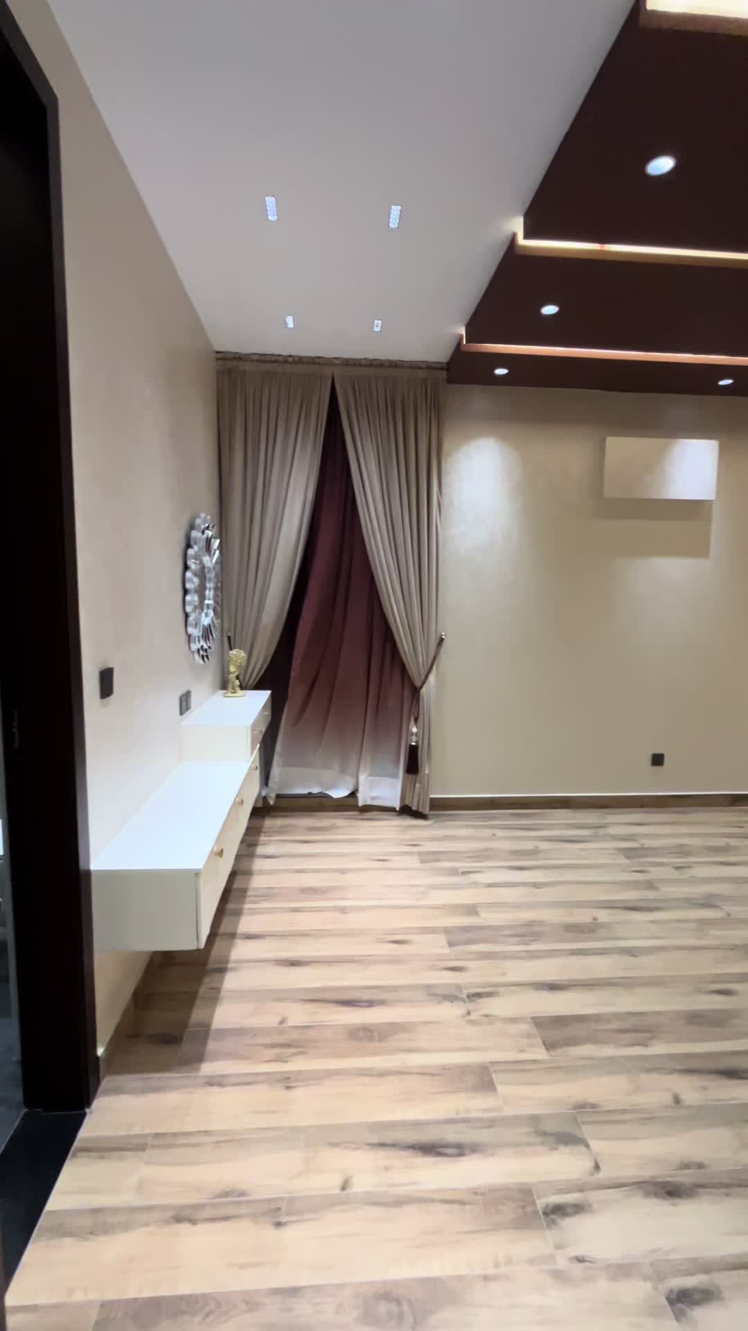 @shahroz_realestate
