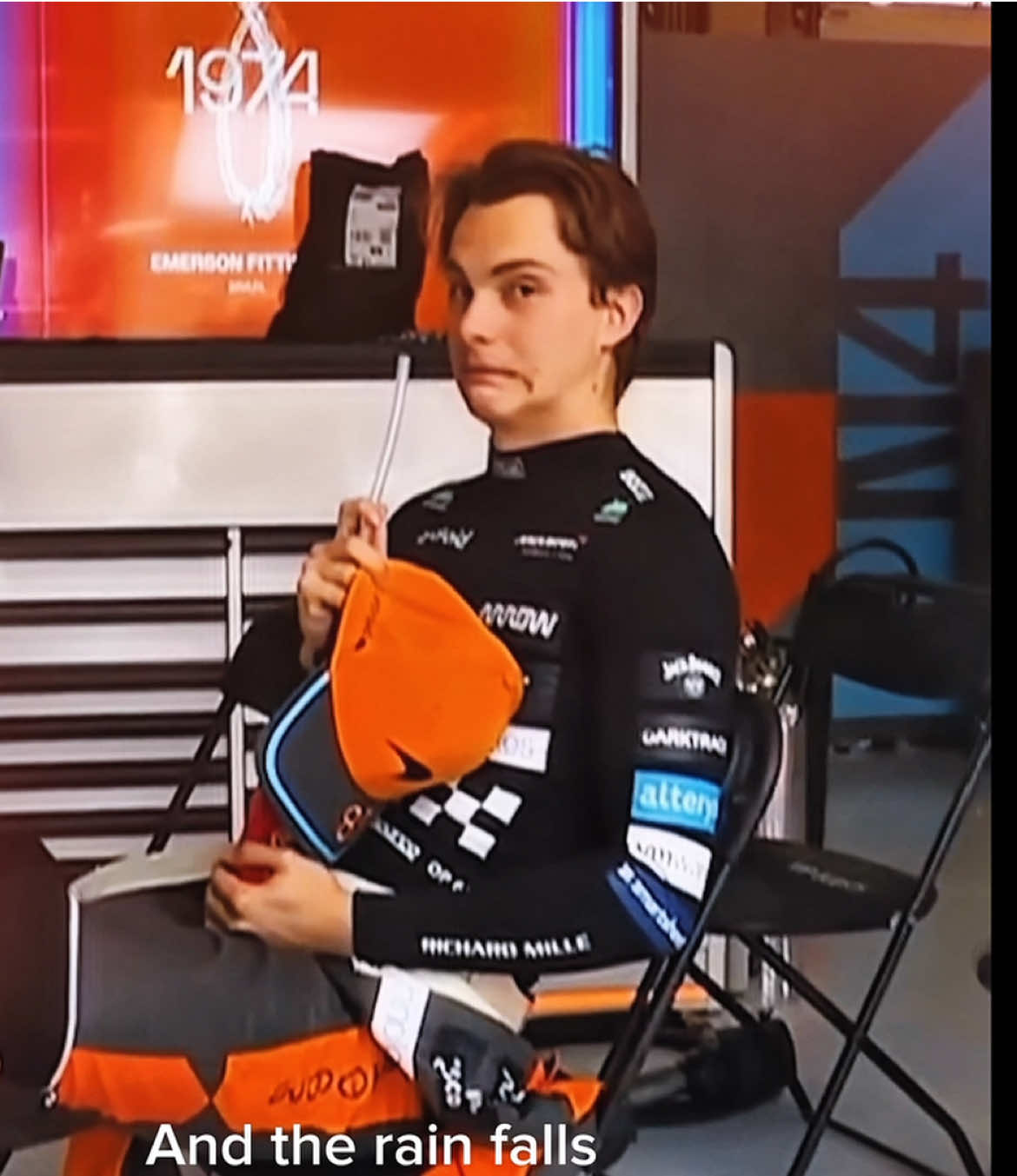 @🏎️