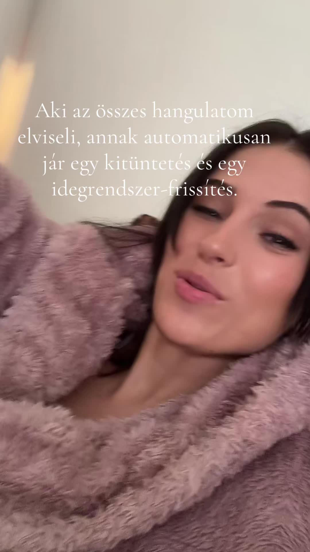 @Eszter