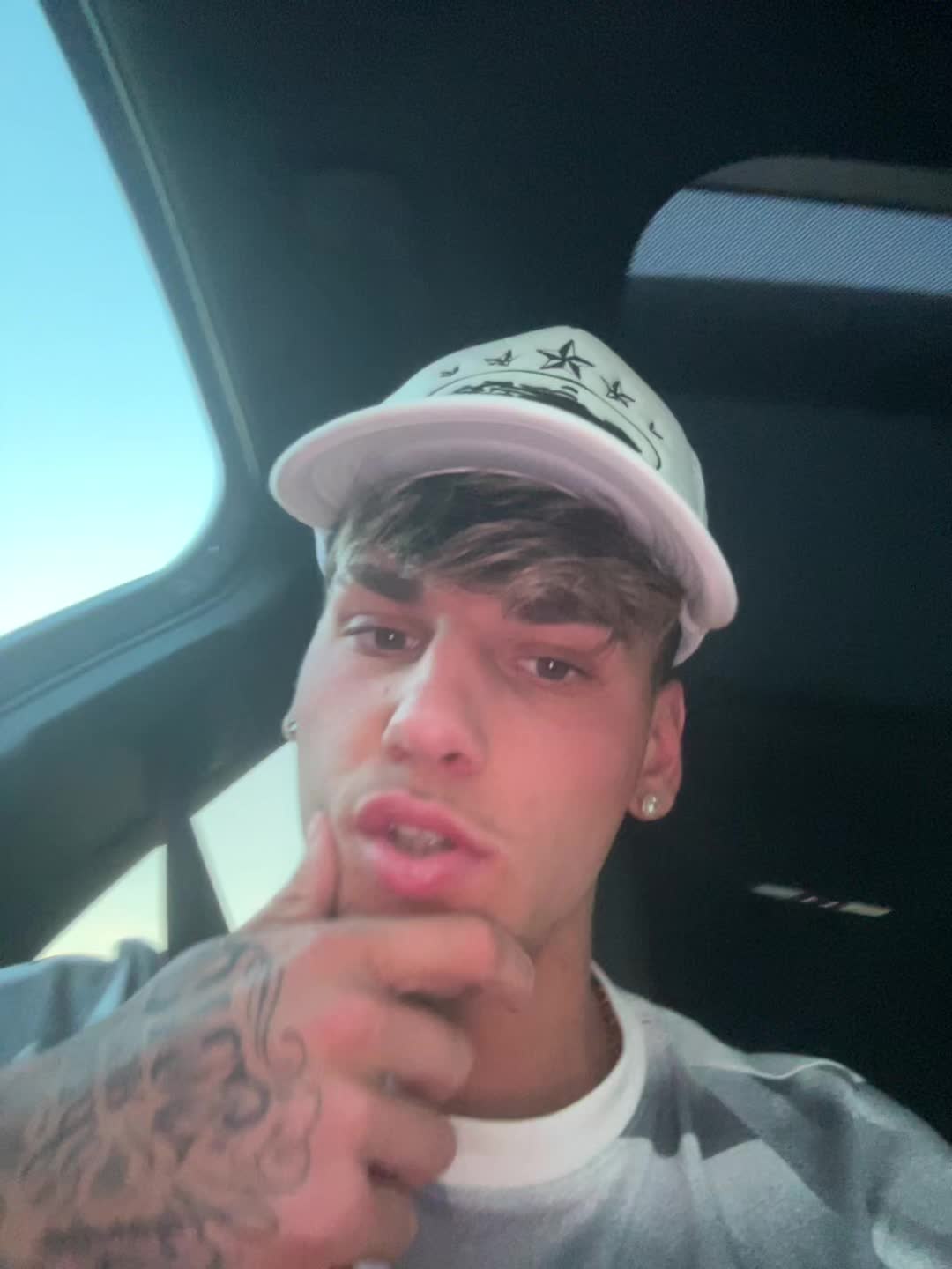 @Domi