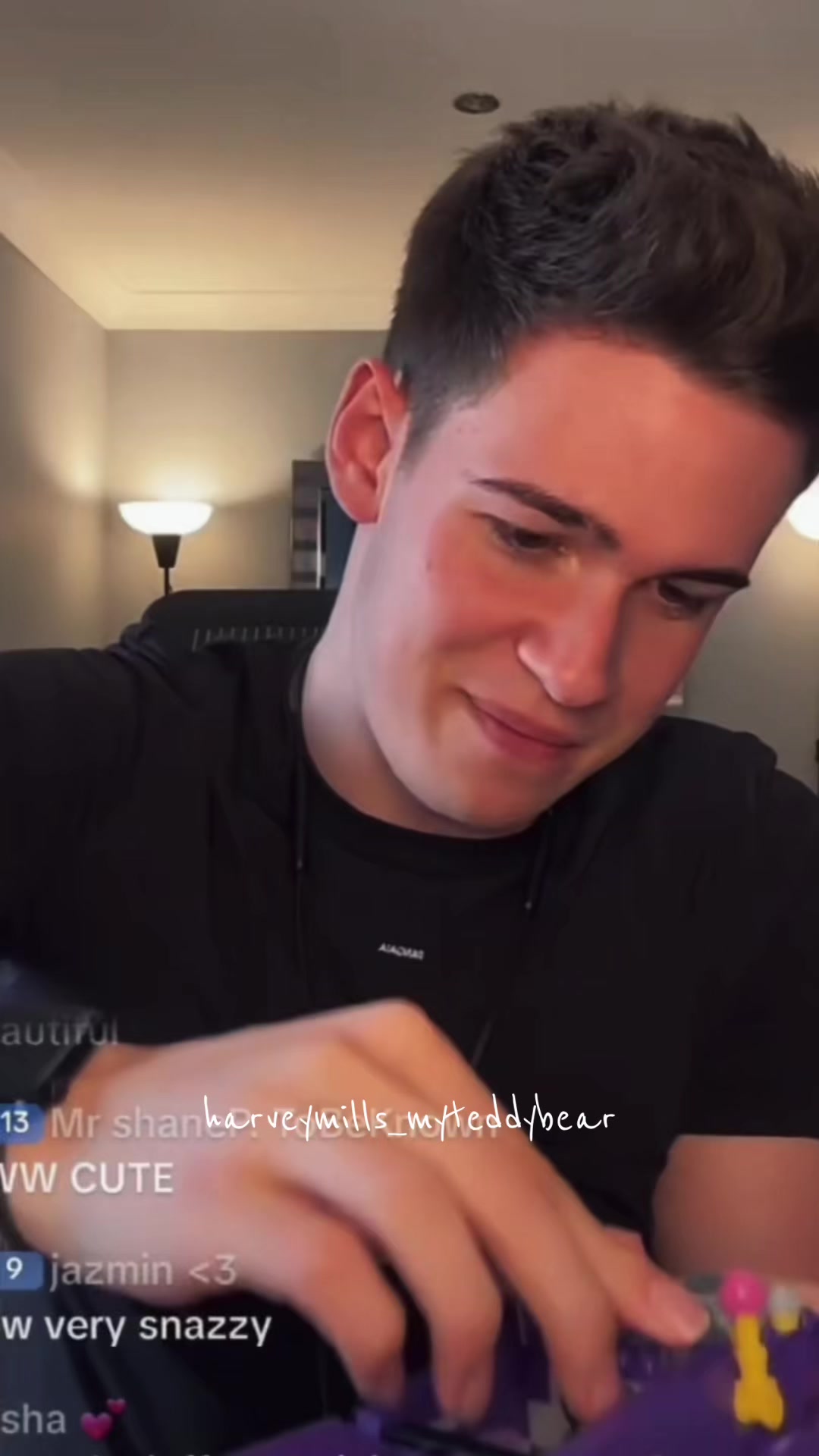 @Nathan_harveymills_myteddybear