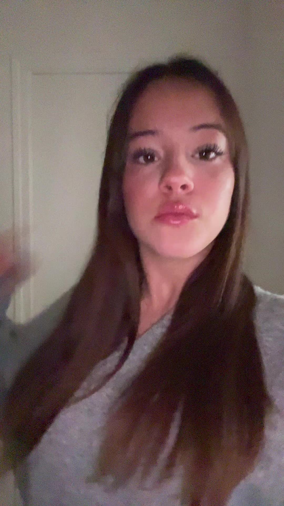 @💋💋