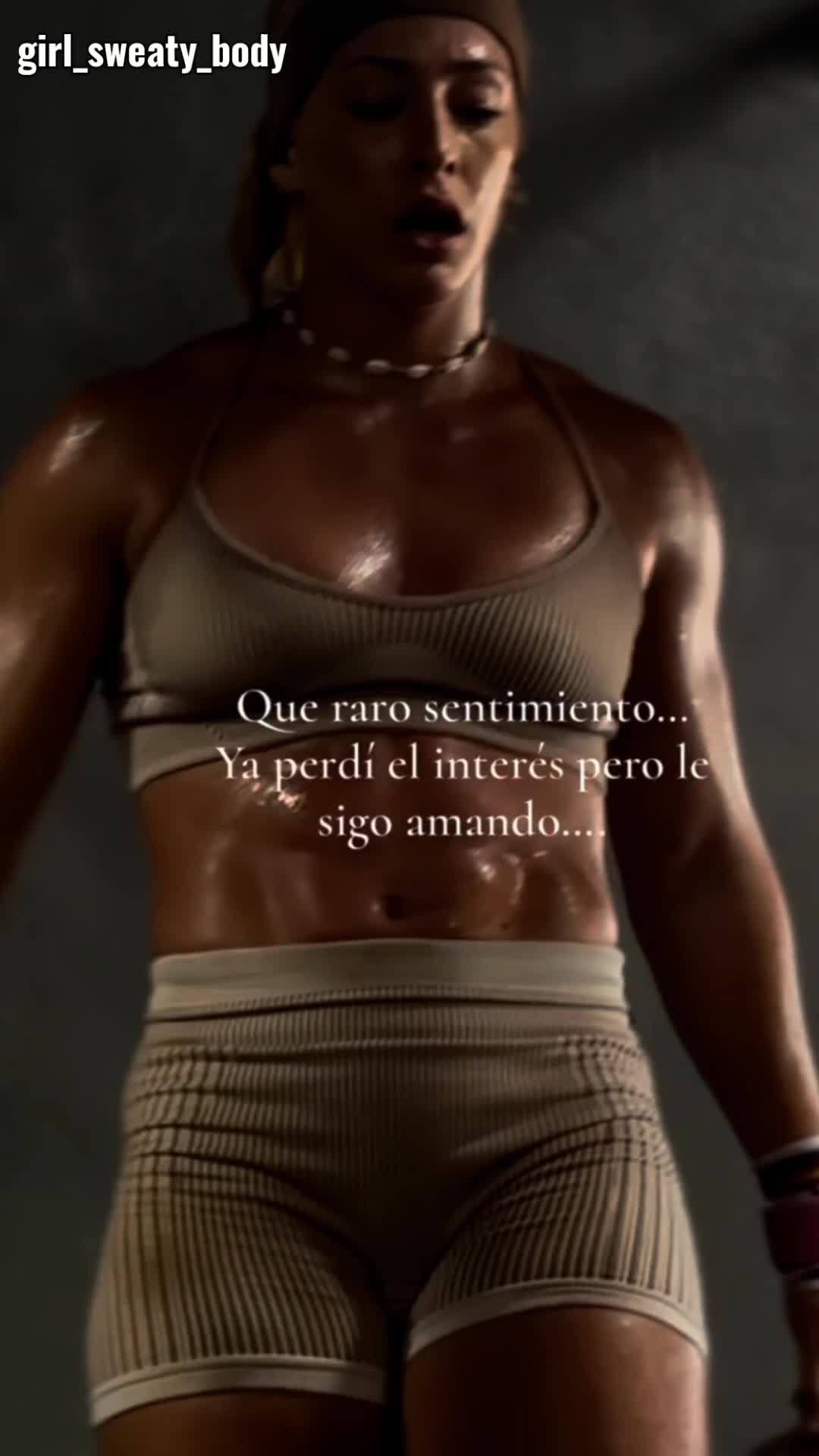 @girl_sweaty_body