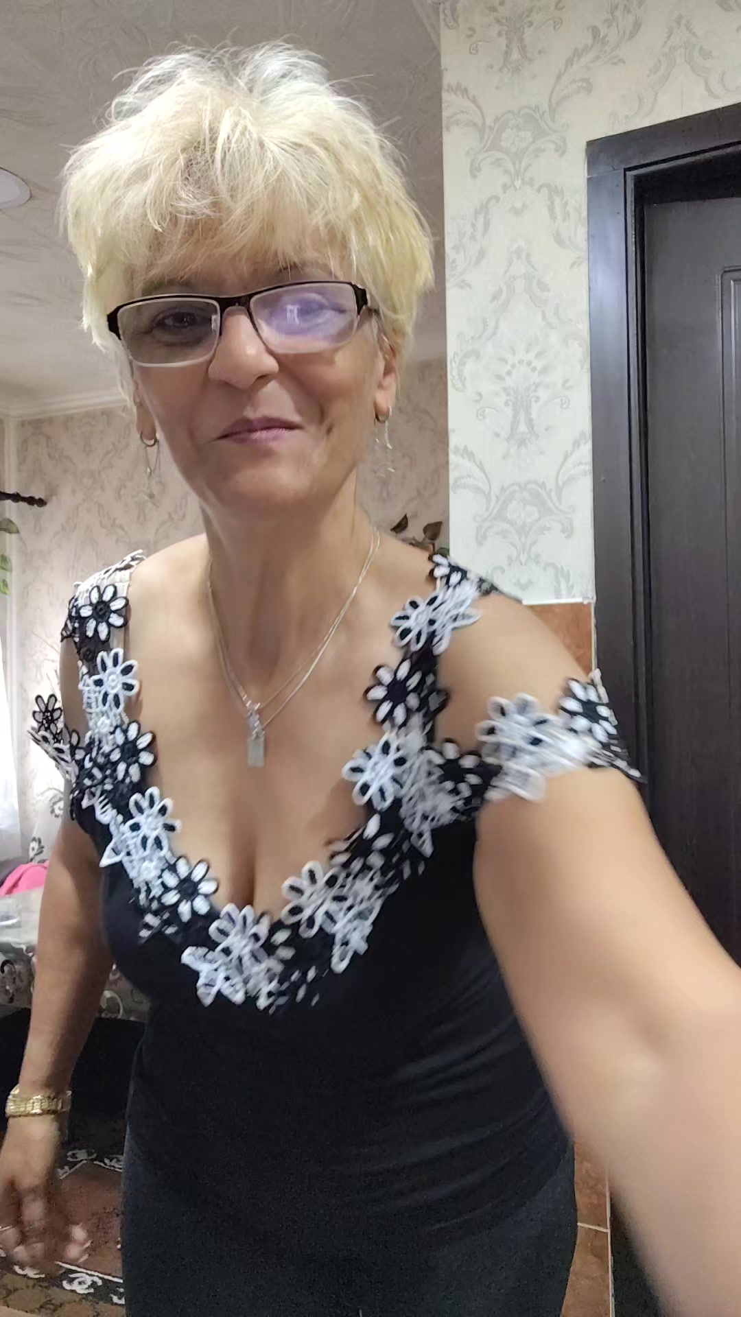 @ROZALIA