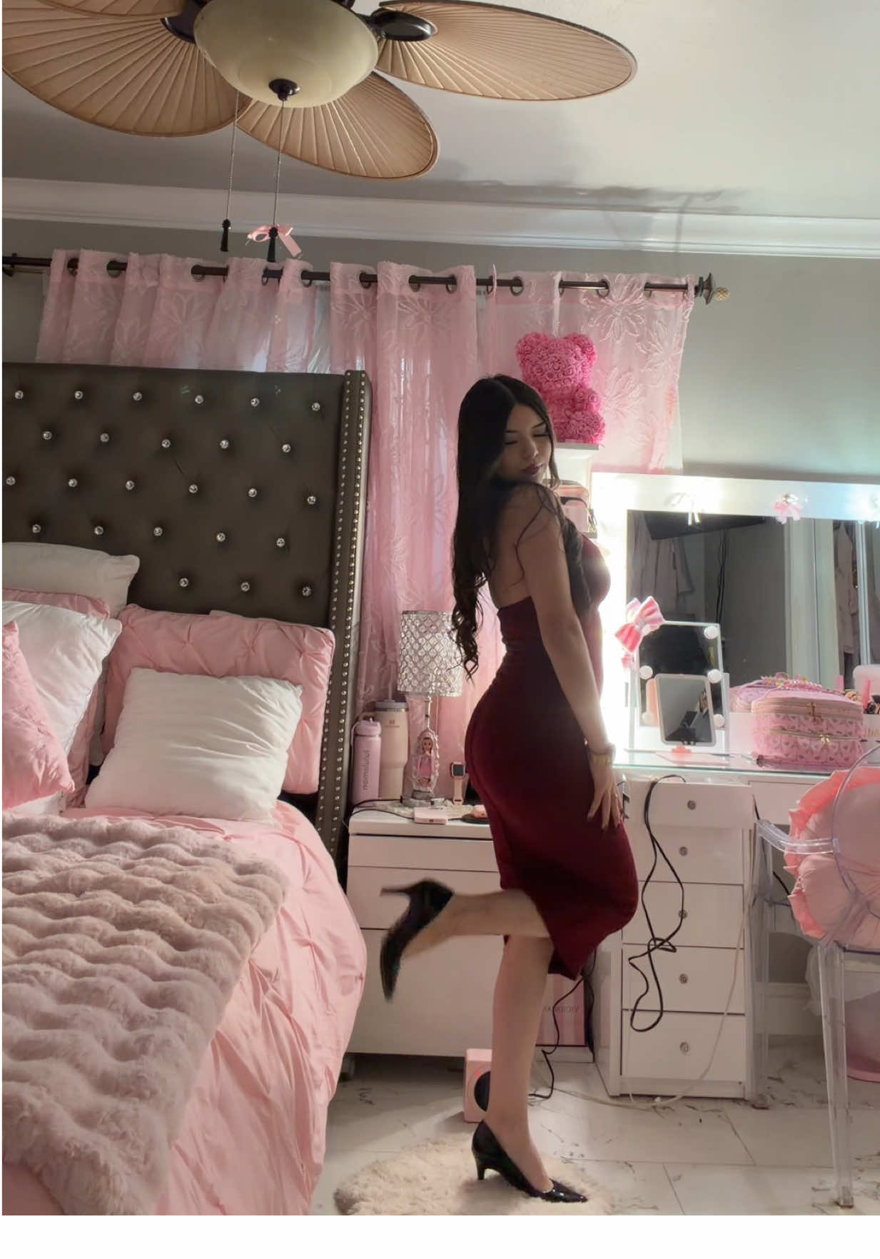 @𝓮