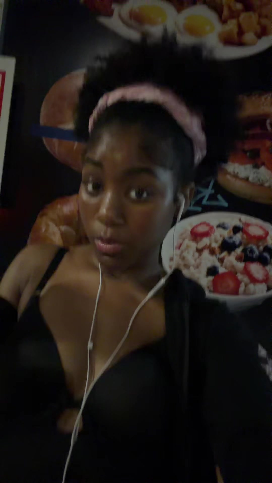 @zairajade