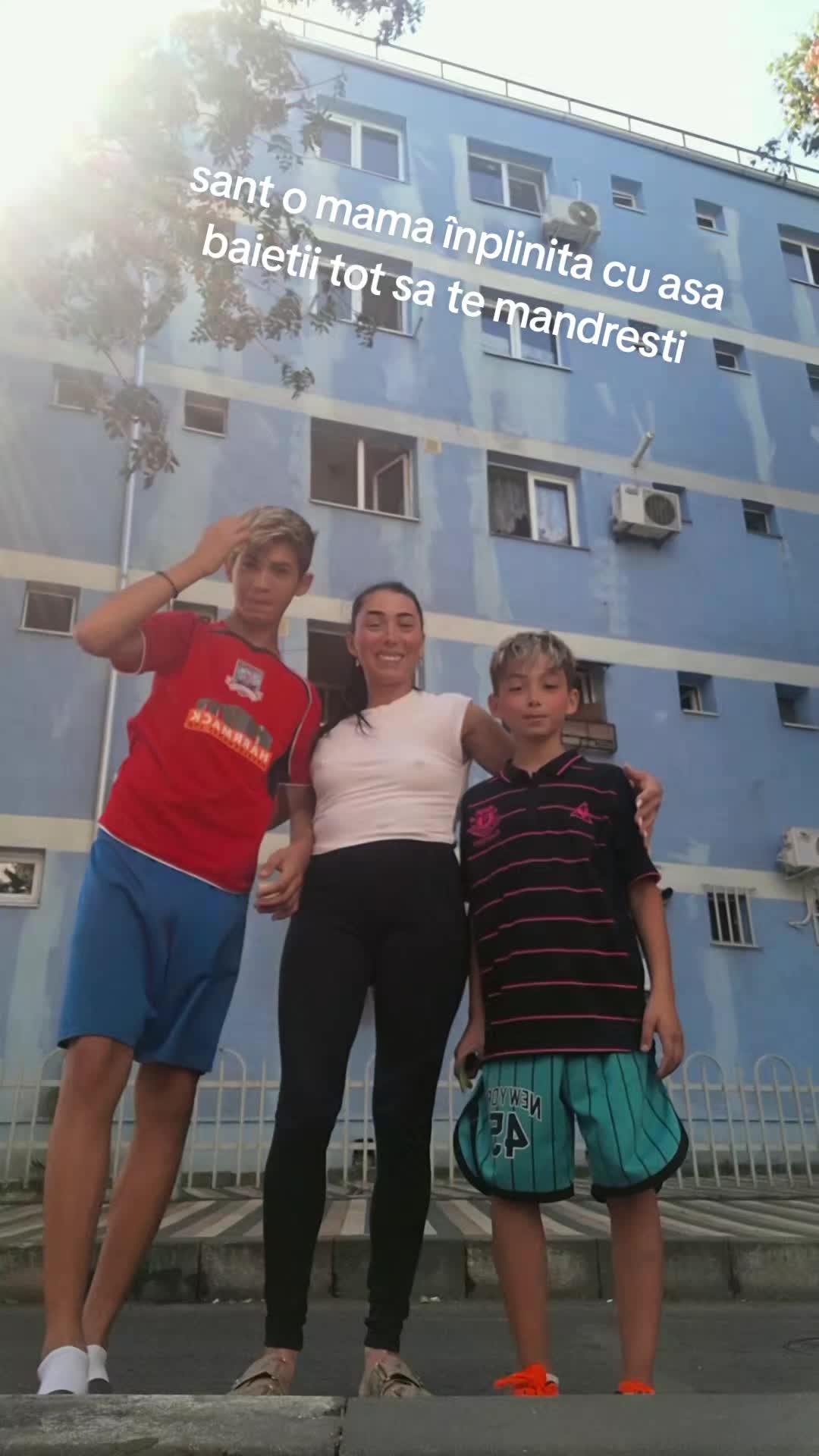 @Aura&Roby🥰🥰