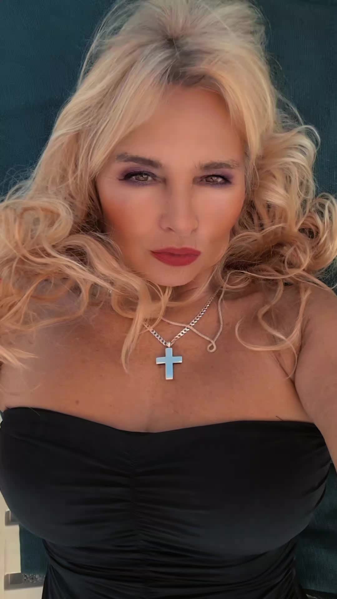 @Tatyana Tadić