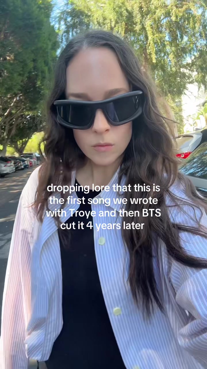 @Allie X