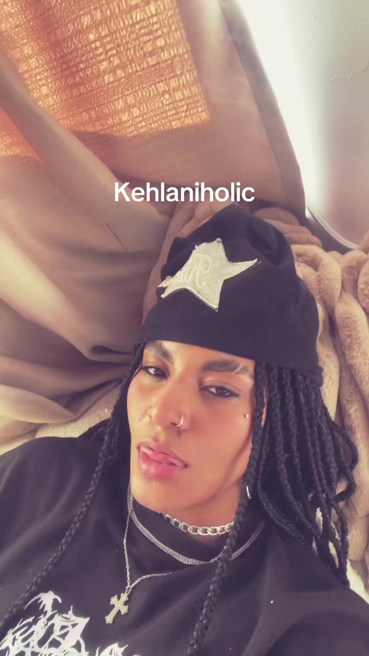@Isbella