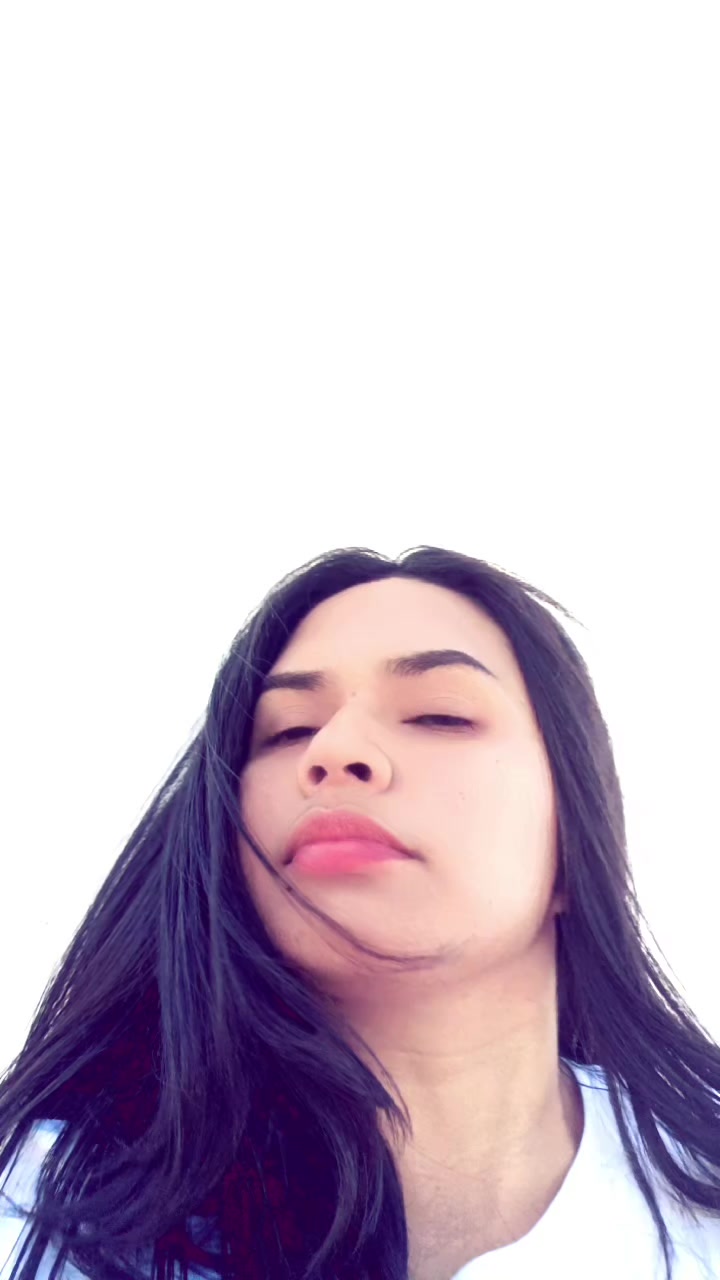@Be 🍒_