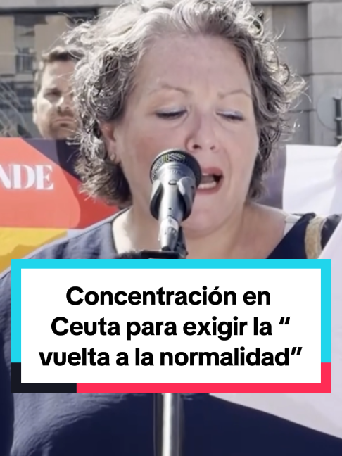 @El País