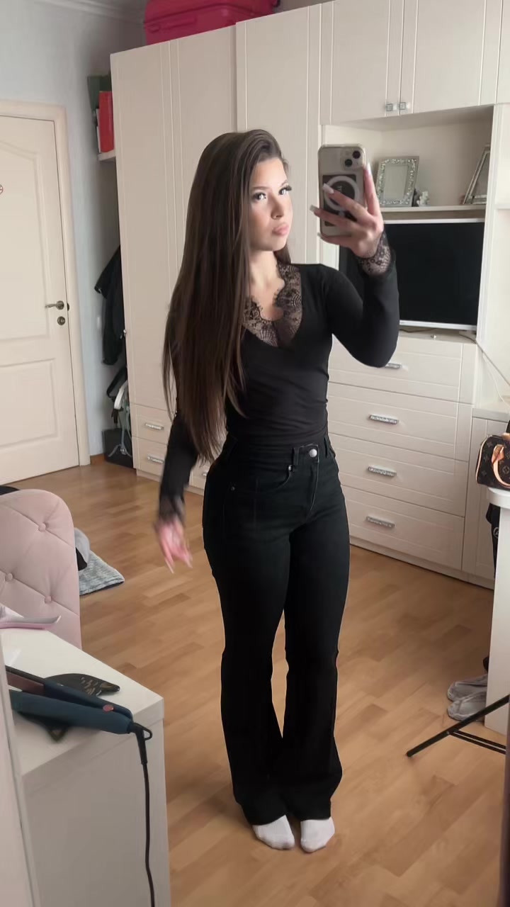 @арина рили