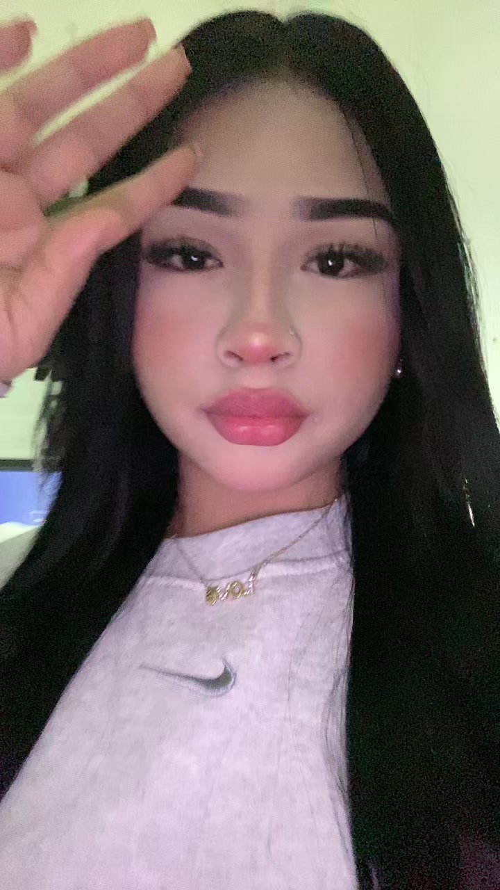 @𝓝𝓲𝓬𝓸𝓵𝓮